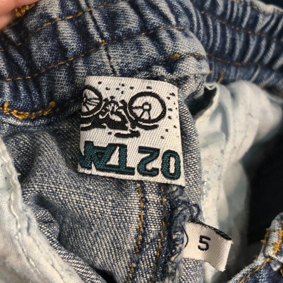 Vintage 1990s TANDEM Boy's No. 62 Indiana Varsity Jeans 5 - Picture 8 of 13